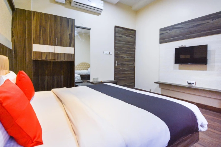 Standard Suite