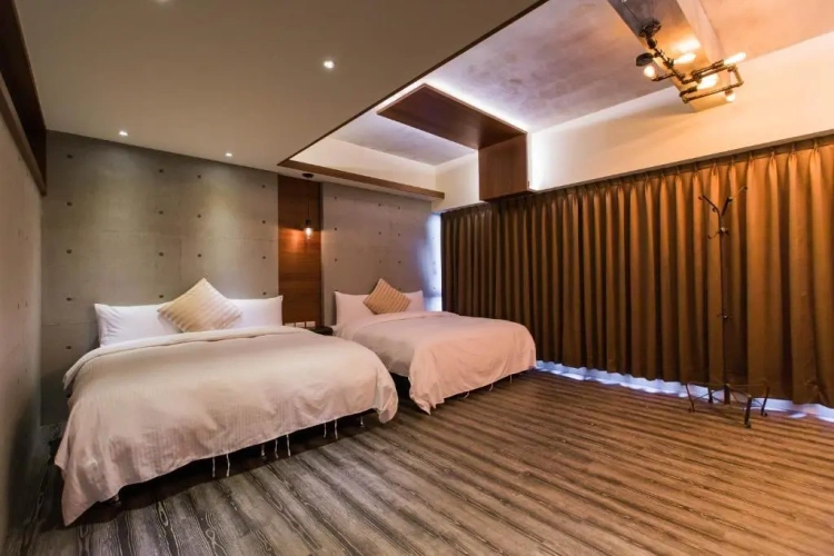Standard Family room
