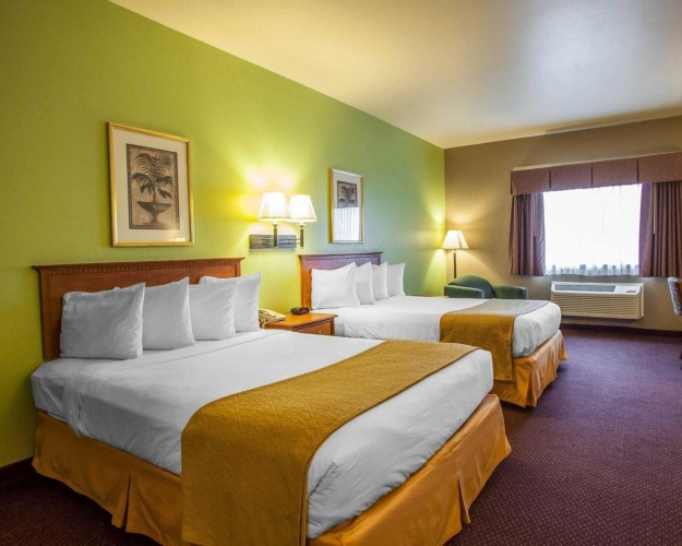 Standard Quadruple room