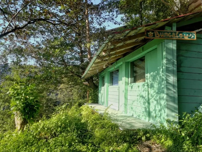 Bungalow