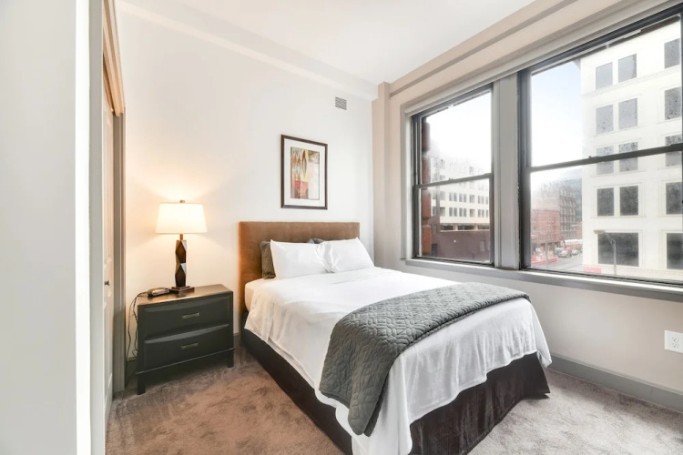 16th St Luxury Rentals