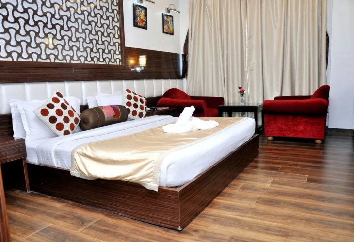 Hotel Surya
