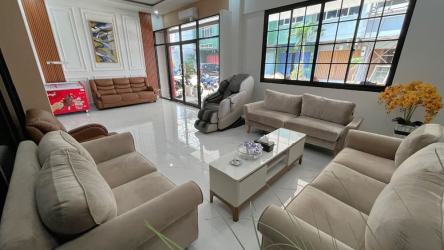 Collection O PH18 Bandar Lampung