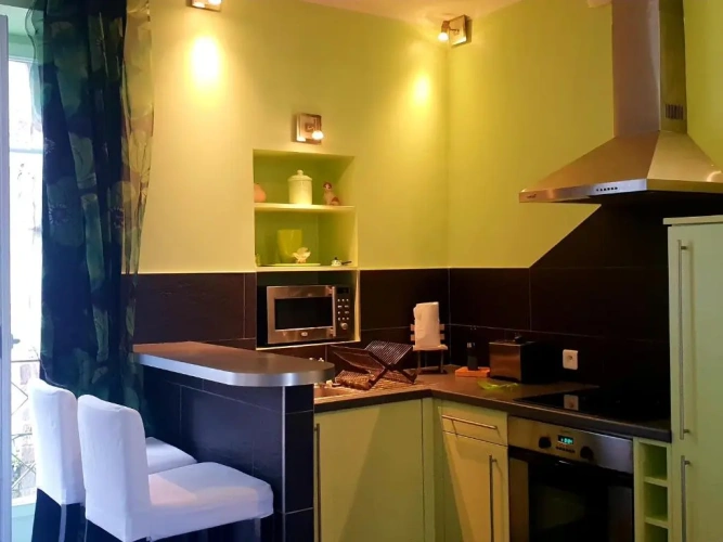 1 Bedroom Apartment