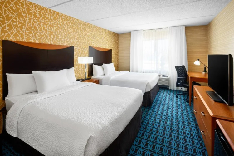 Fairfield Inn & Suites Plainville