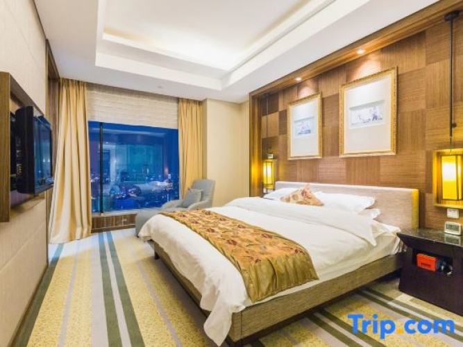 1 Bedroom Executive Double Suite