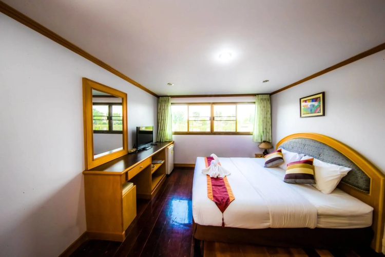 Tanita Lagoon Resort