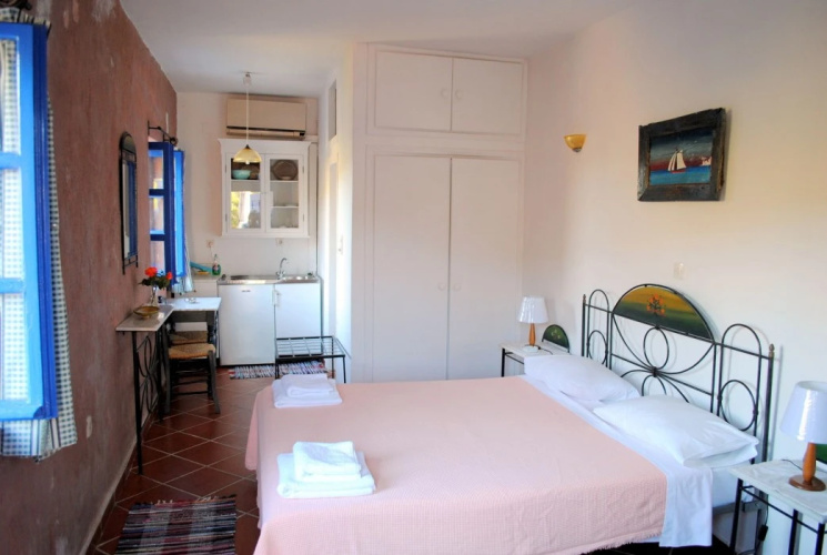 Spitakia Cottages
