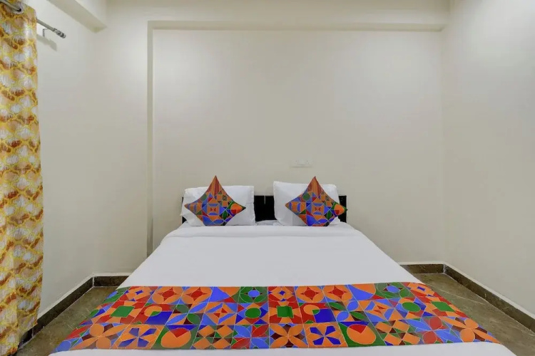 Fabhotel Heaven 75