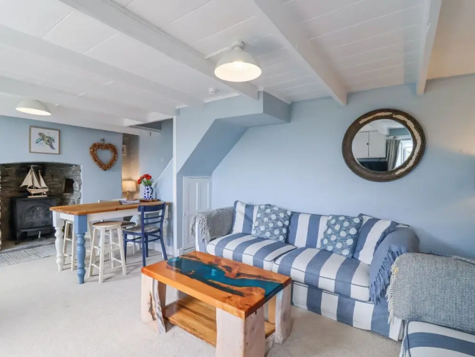 2 Cliff Cottages