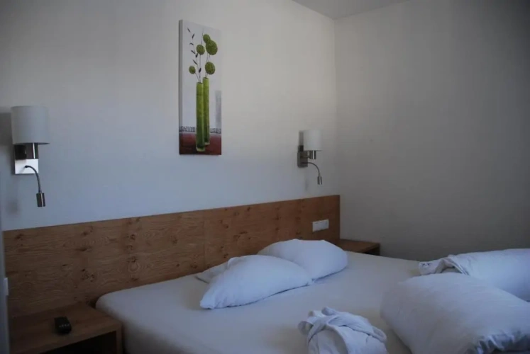 2 Bedrooms Quadruple Suite