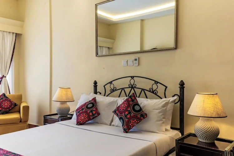 Standard Triple room with balcony