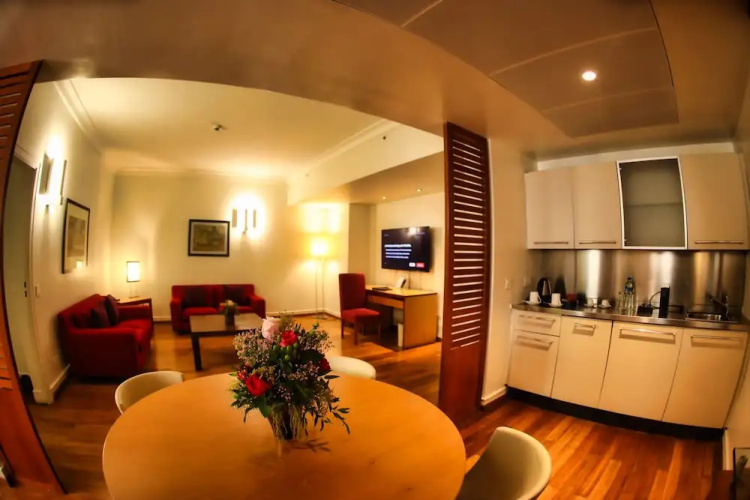 Eko Hotel Suites