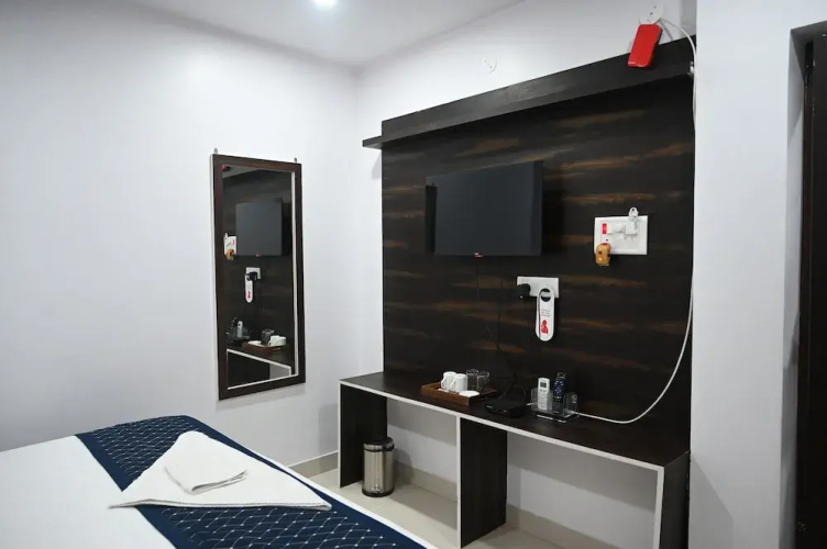Hotel Dimant Inn