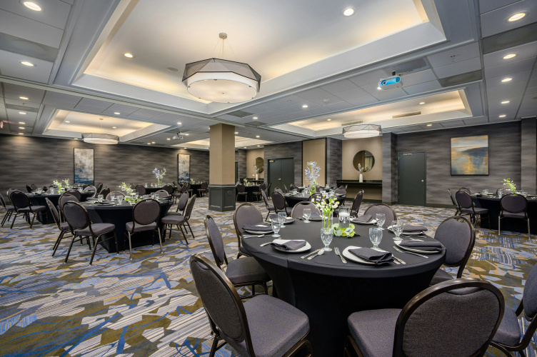 DoubleTree by Hilton Raleigh Midtown photo 29
