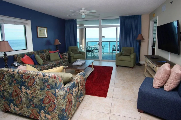 Blue Water Keyes 1002 by RedAwning