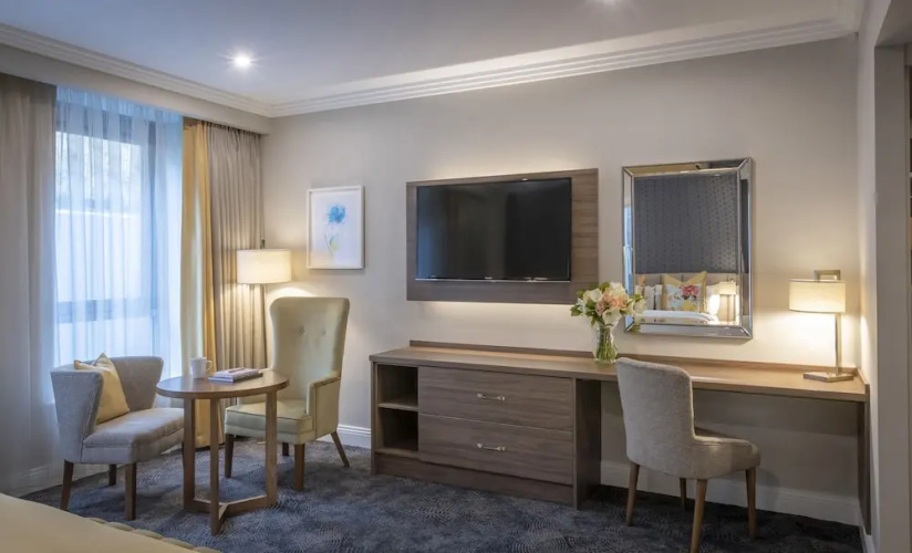 Castletroy Park Hotel Suites