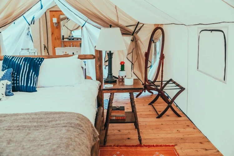 Tent with balcony