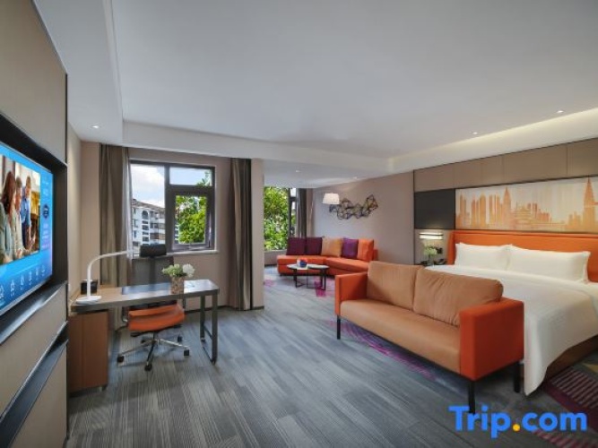 Double Suite
