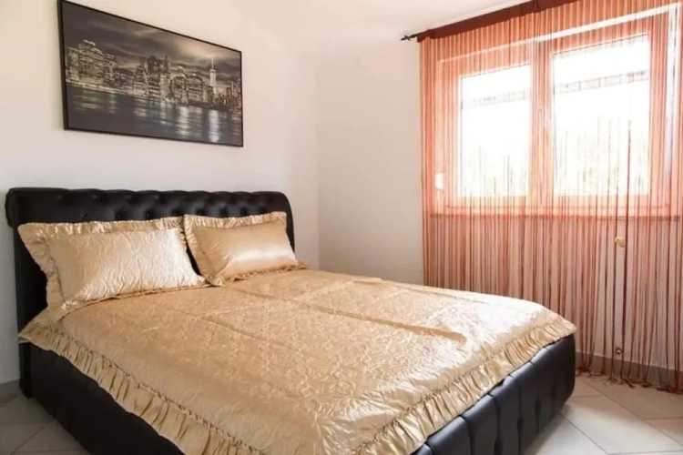 Executive Apartment