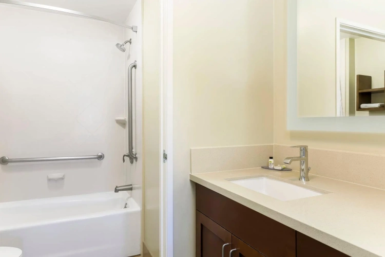 1 Bedroom Double Suite