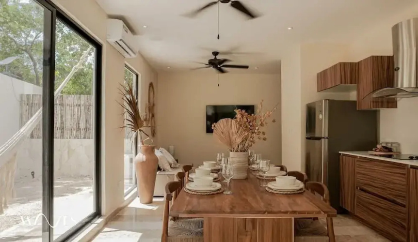 Exclusive Apt w Private Pool Surround Speakers