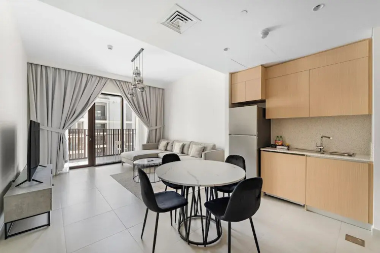 1BR Balcony & Luxury Amenities