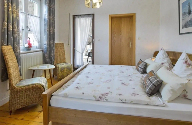 Standard Double room with balcony