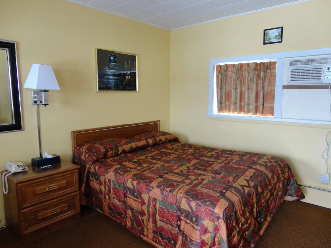 Hillside Inn Pembroke