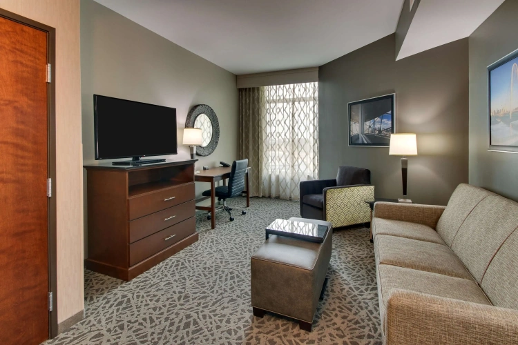 2 Bedrooms Double Suite