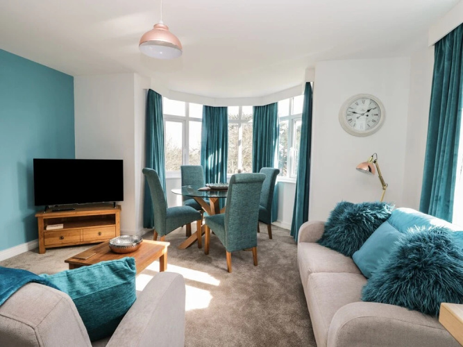 Apartment 3