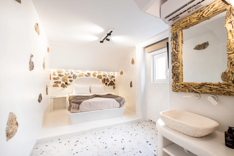 Liana Beach Hotel & Spa