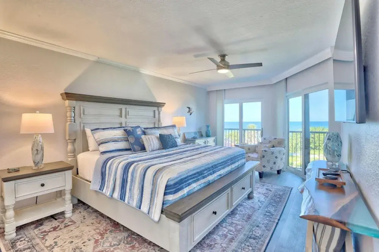 Land's End 11-302 Beach Front - Premier