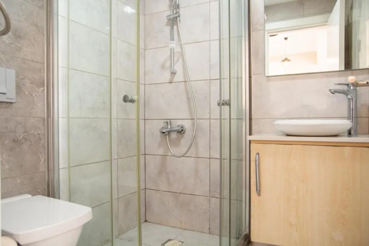 Charming Flat Near Sea With Shared Pool in Cesme