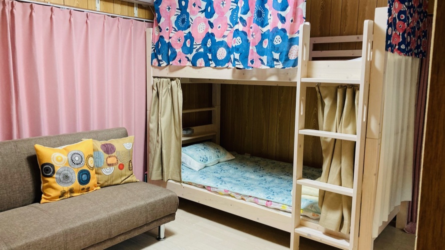 Bed in Dorm (female dorm)