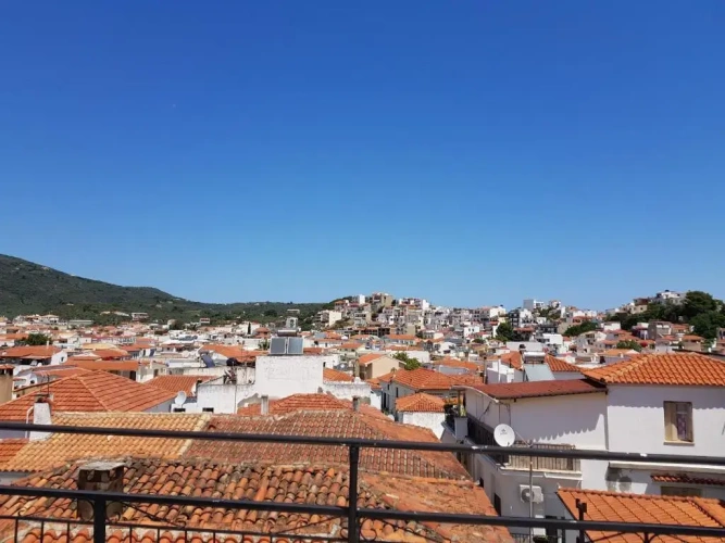 Standard Double room with city view