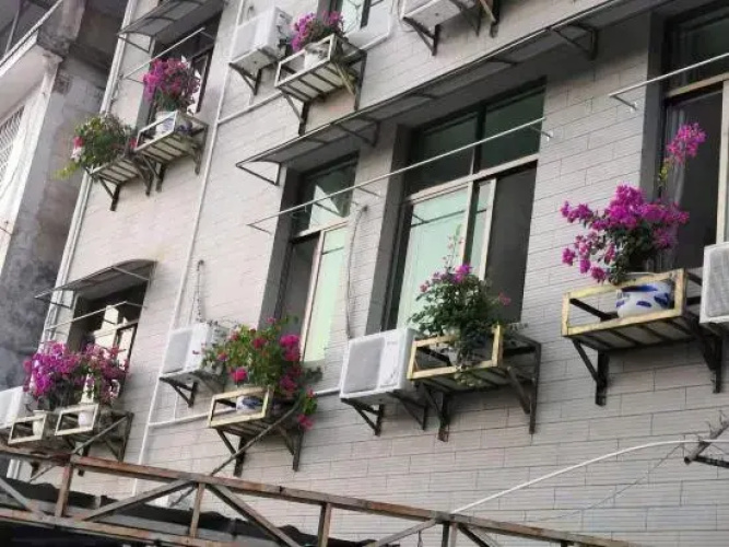 Jiangbin Apartment Hotel
