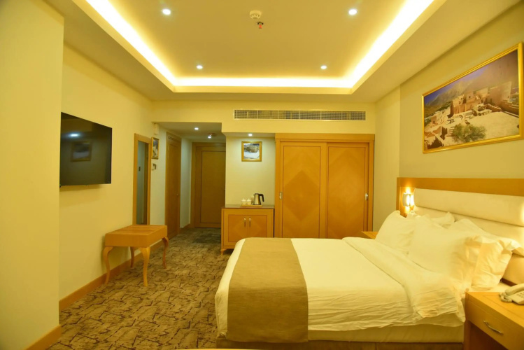 Muscat Plaza Hotel
