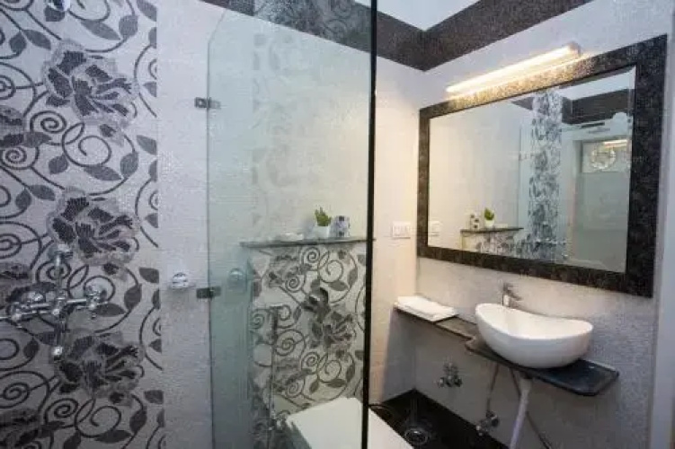 Aloukik Home Stay