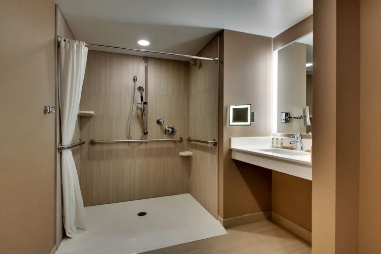 Holiday Inn MOUNT VERNON