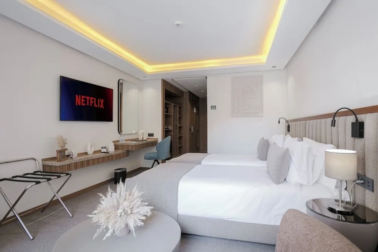 Comfort room