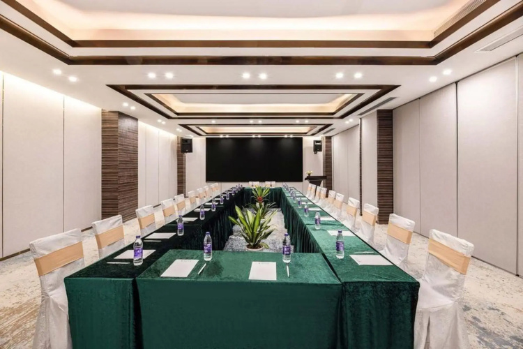 Tianhe  Hotel