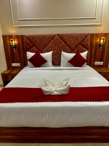 Hotel Majestic Heights