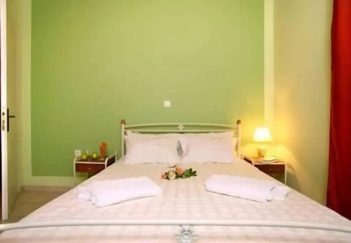 Apartments Avra