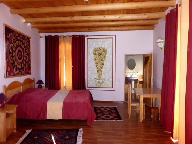 Bibikhanum Hotel
