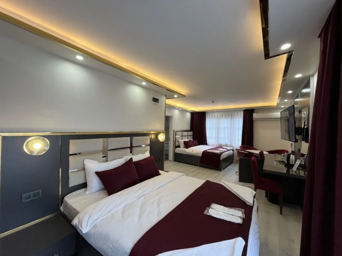 Superior Quadruple room