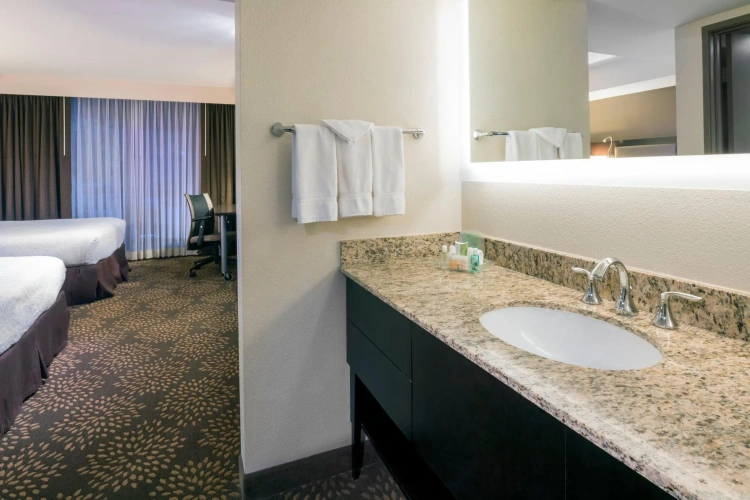 Double Suite