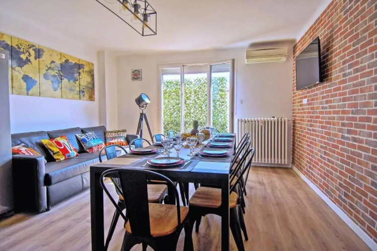 Climatisé Gare StCHARLES 4 chambres Grand Balcon / experience-immo