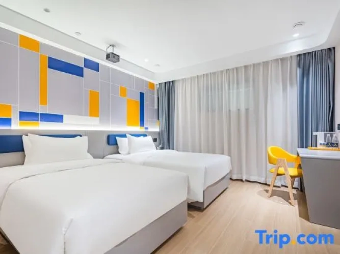 Premium Twin room
