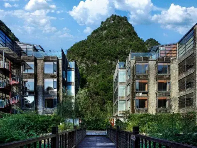Yangshuo Yijing Mountain House